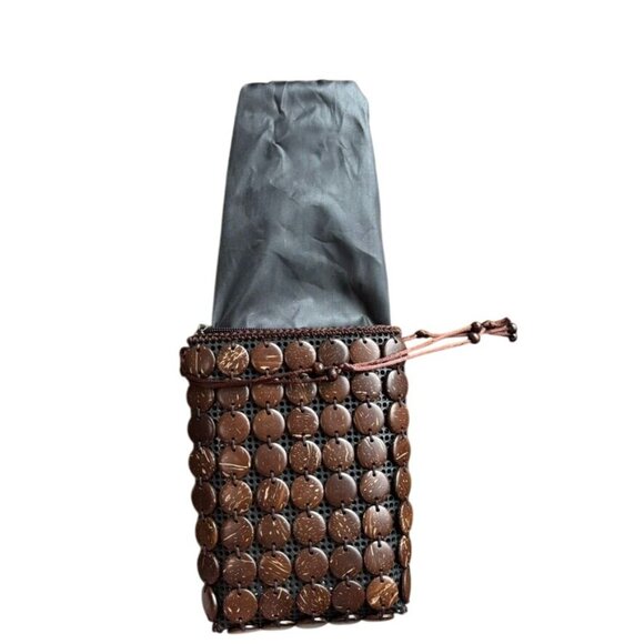 Handcrafted Coconut Shell Beaded Crossbody Bag With Floral Embellishments  Adjus - Picture 5 of 6